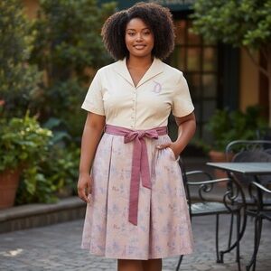 Her Universe Disney White and Purple Sailor Collar Midi Sundress 2x, has pockets